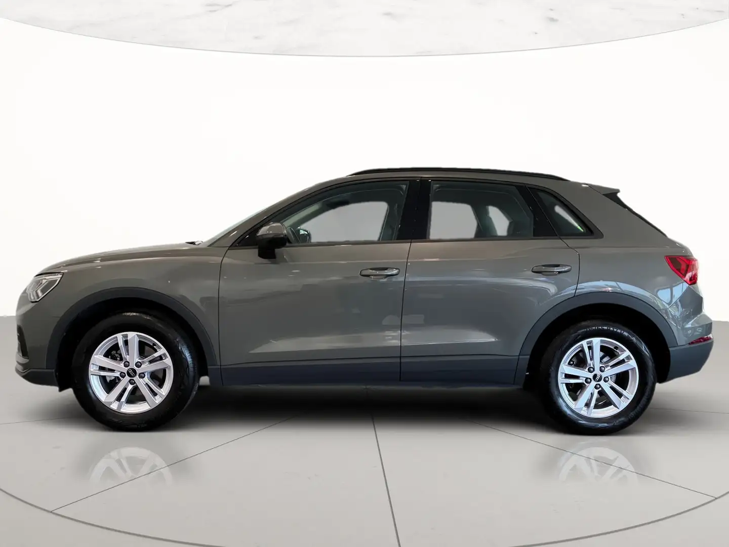 Audi Q3 35 2.0 tdi quattro s-tronic Grigio - 2