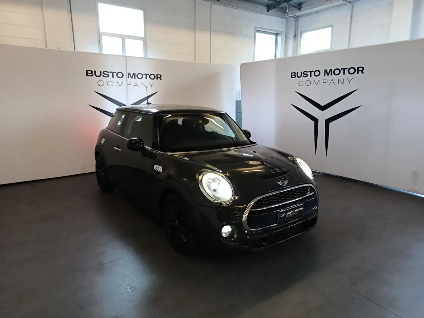 MINI Cooper SD 2.0 Cooper SD aut. Business Grigio - 1
