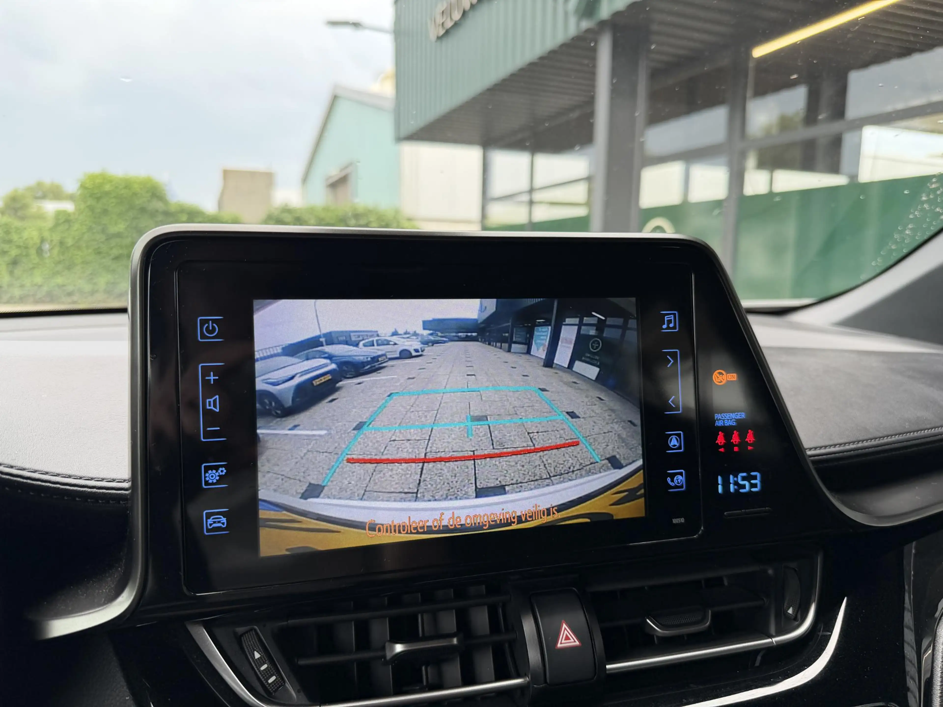 Toyota C-HR 1.2 Dynamic | Navi | Camera | Cruise | Volledig On — photo 7