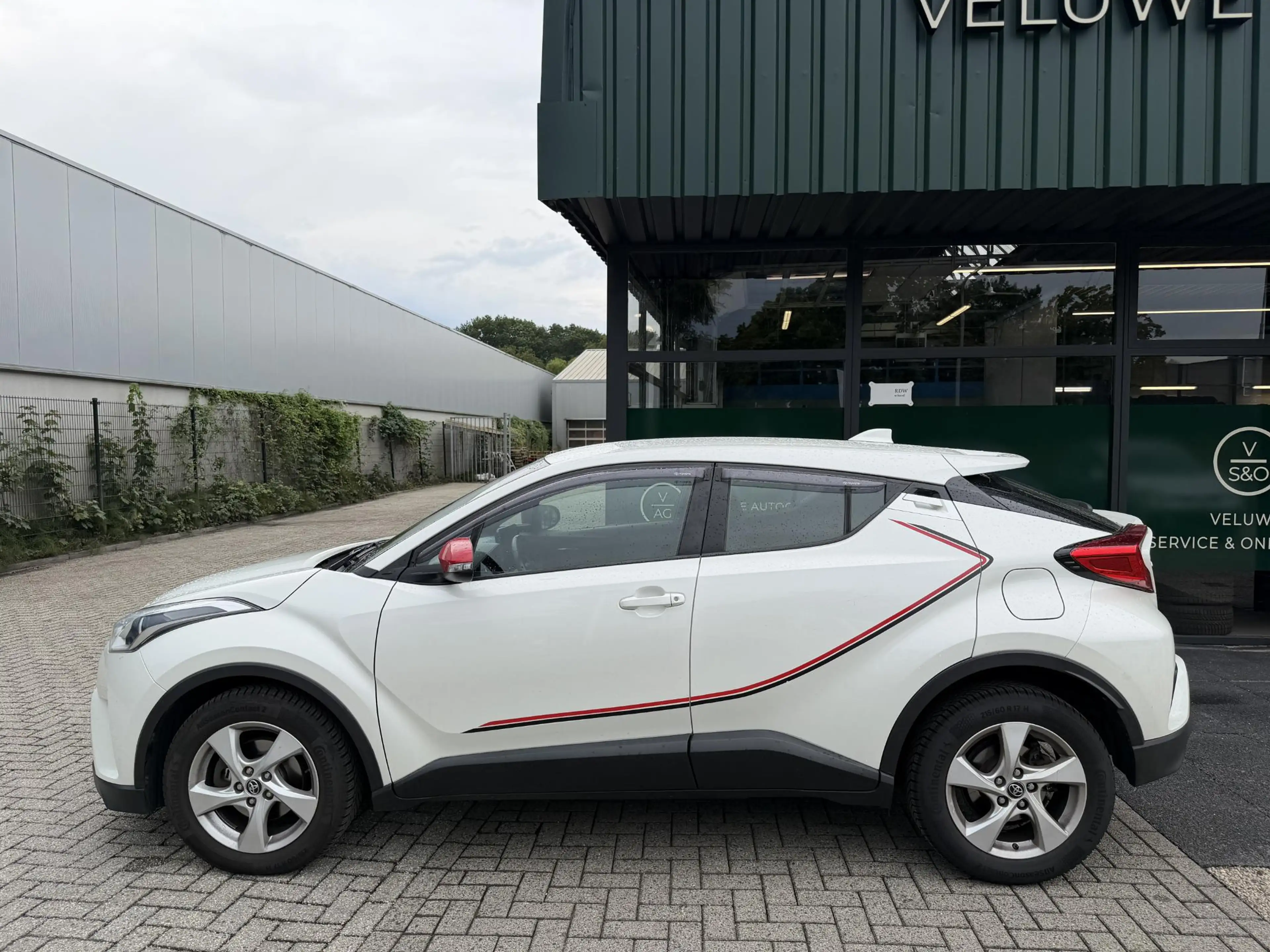 Toyota C-HR 1.2 Dynamic | Navi | Camera | Cruise | Volledig On — photo 2