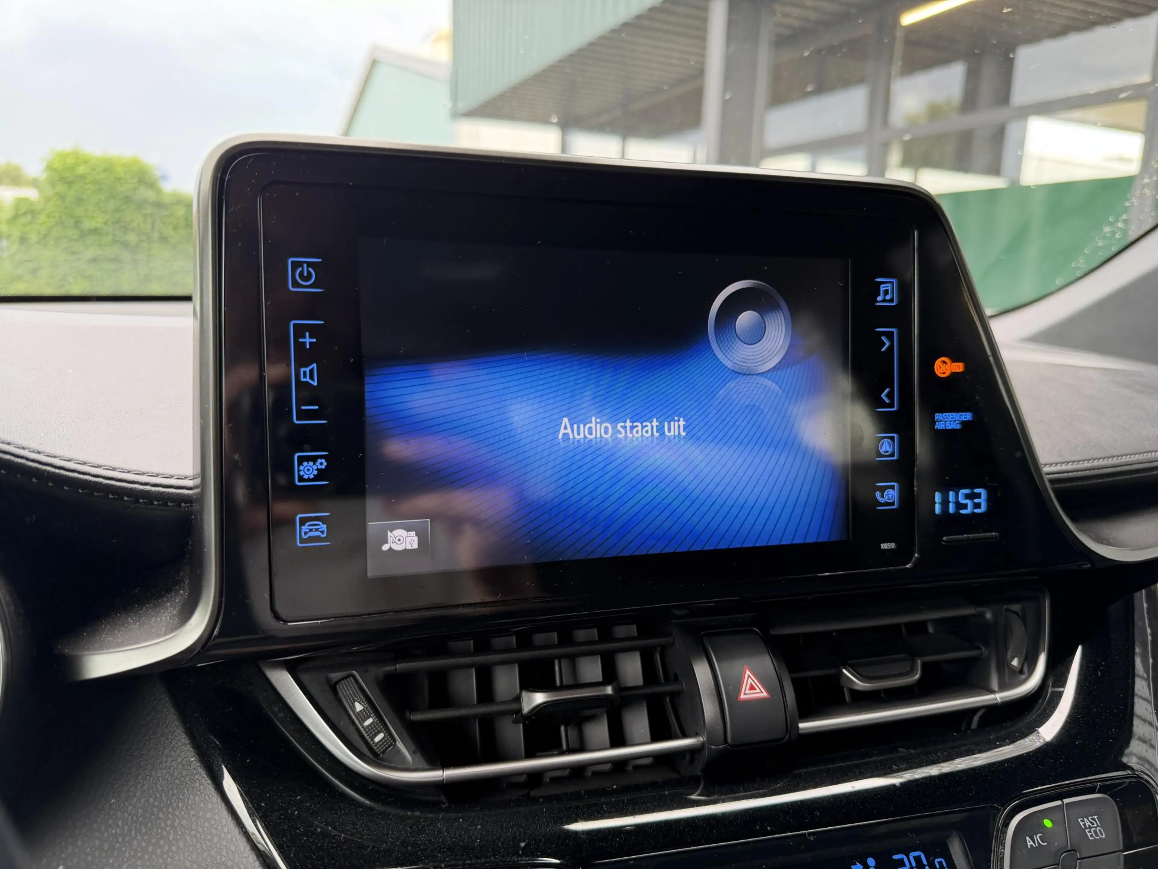Toyota C-HR 1.2 Dynamic | Navi | Camera | Cruise | Volledig On — photo 11