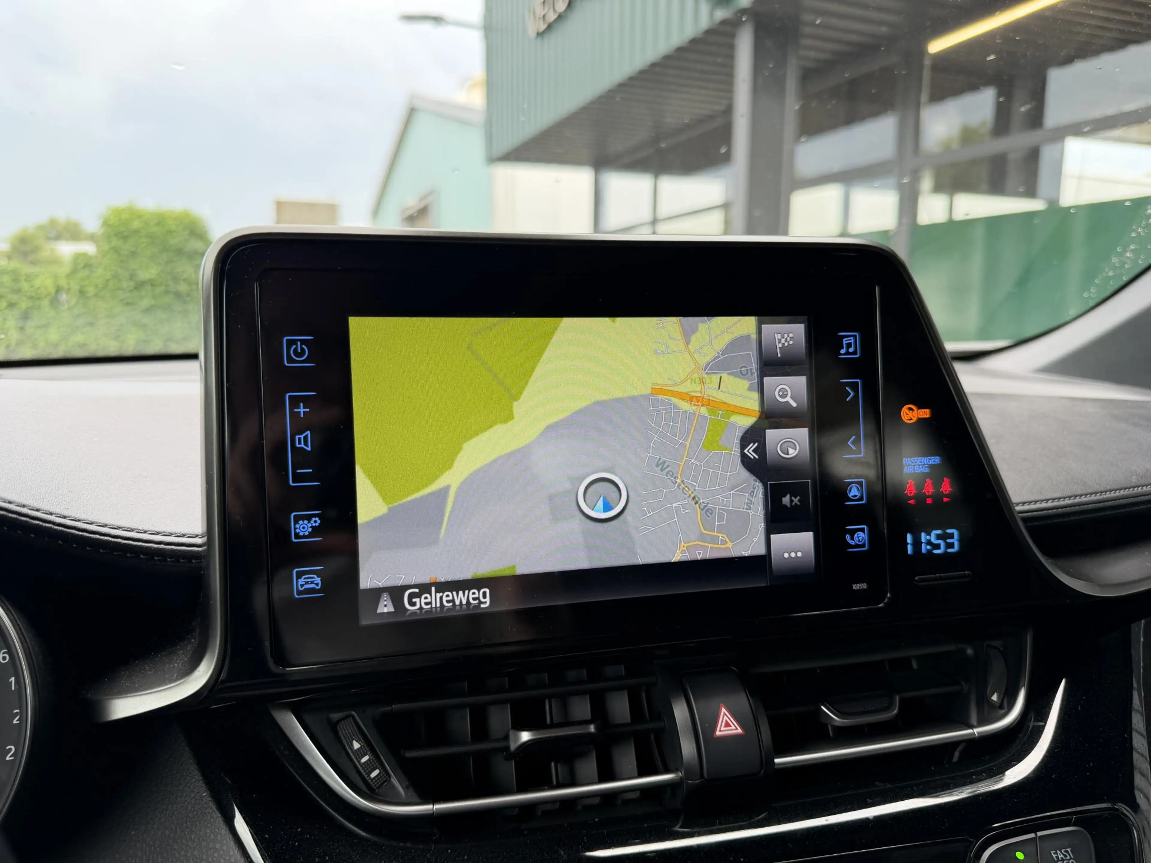 Toyota C-HR 1.2 Dynamic | Navi | Camera | Cruise | Volledig On — photo 6