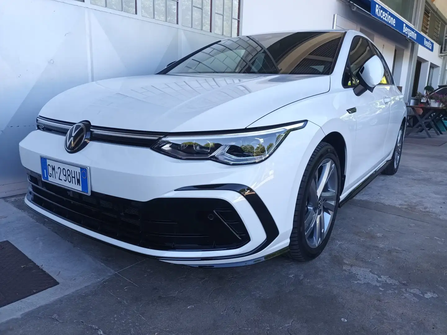 Volkswagen Golf Golf 8 2.0 TDI 150cv 6 MARCE NAZIONALE UNIC.PROPRI Bianco - 1