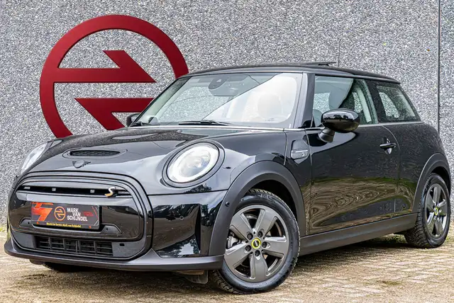 MINI Cooper SE Mini 3-Deurs (f56) Electric 33 Kwh / Pano / Sports