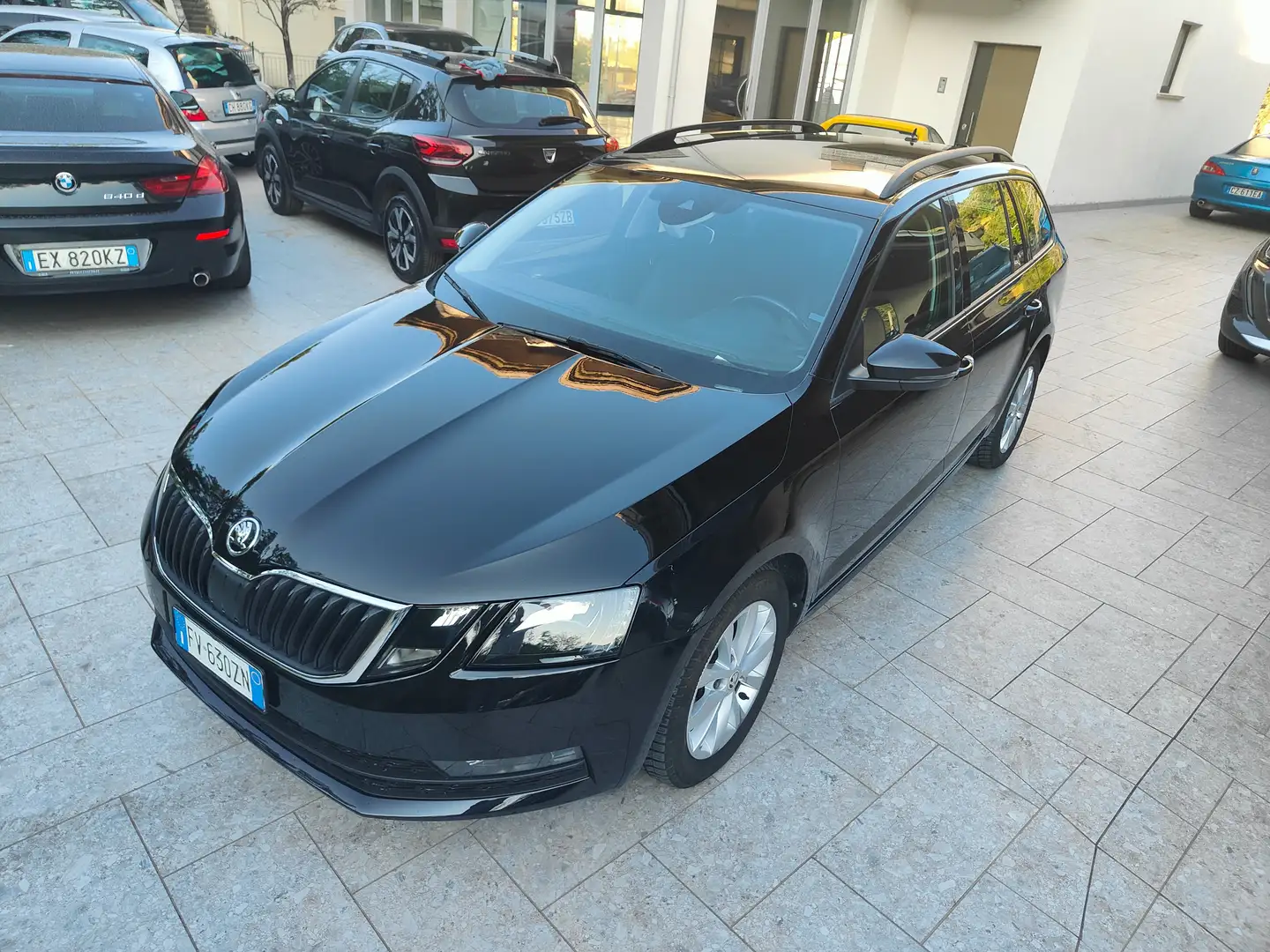 Skoda Octavia Wagon 1.5 g-tec Executive 130cv dsg Negro - 1