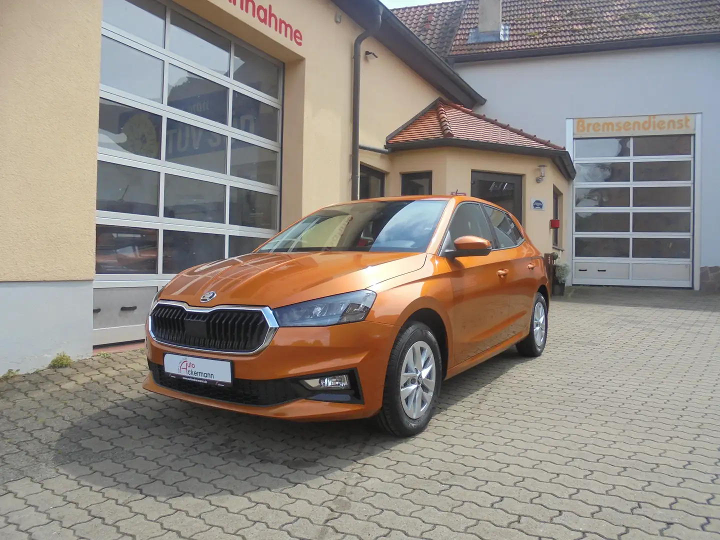 Skoda Fabia 1.0 TSI "130 Jahre Edition"5 J.Anschl.Garantie Naranja - 1