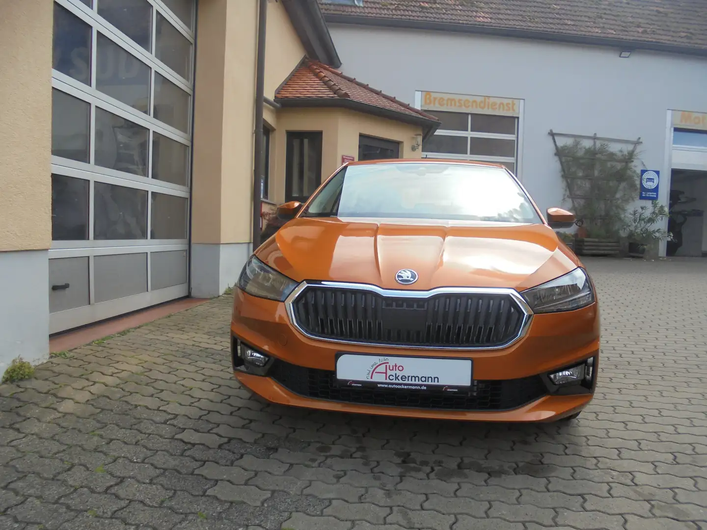 Skoda Fabia 1.0 TSI "130 Jahre Edition"5 J.Anschl.Garantie Orange - 2