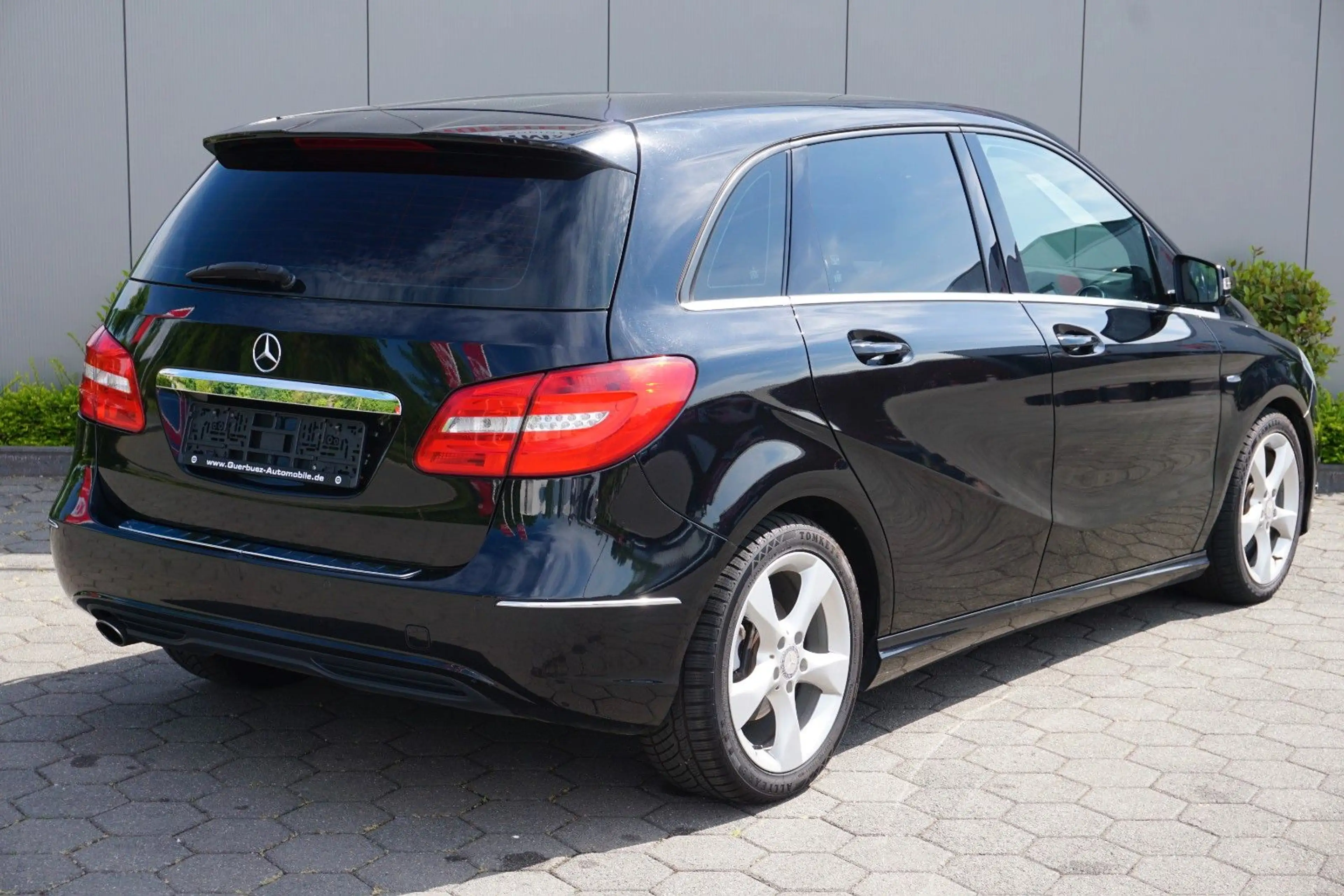 Mercedes-Benz B 200 BlueE.*Sitzheizung*Xenon*Navi*Garantie* — photo 5