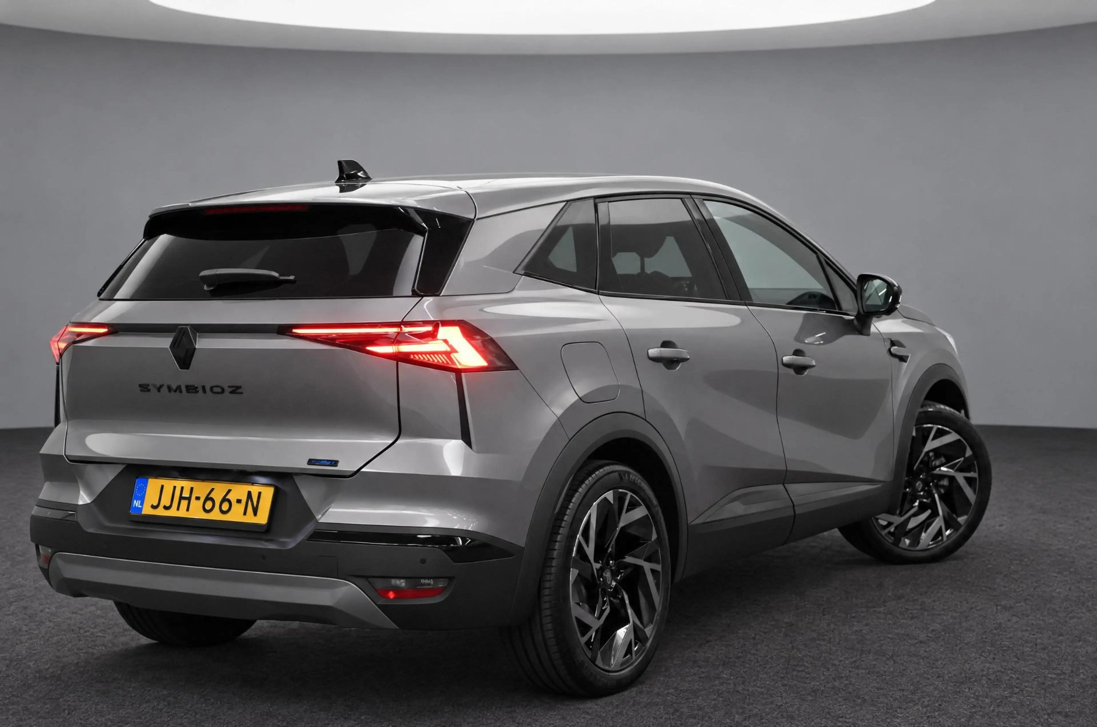 Renault Symbioz E-Tech full hybrid 160 esprit Alpine | STUUR/STOEL — photo 3