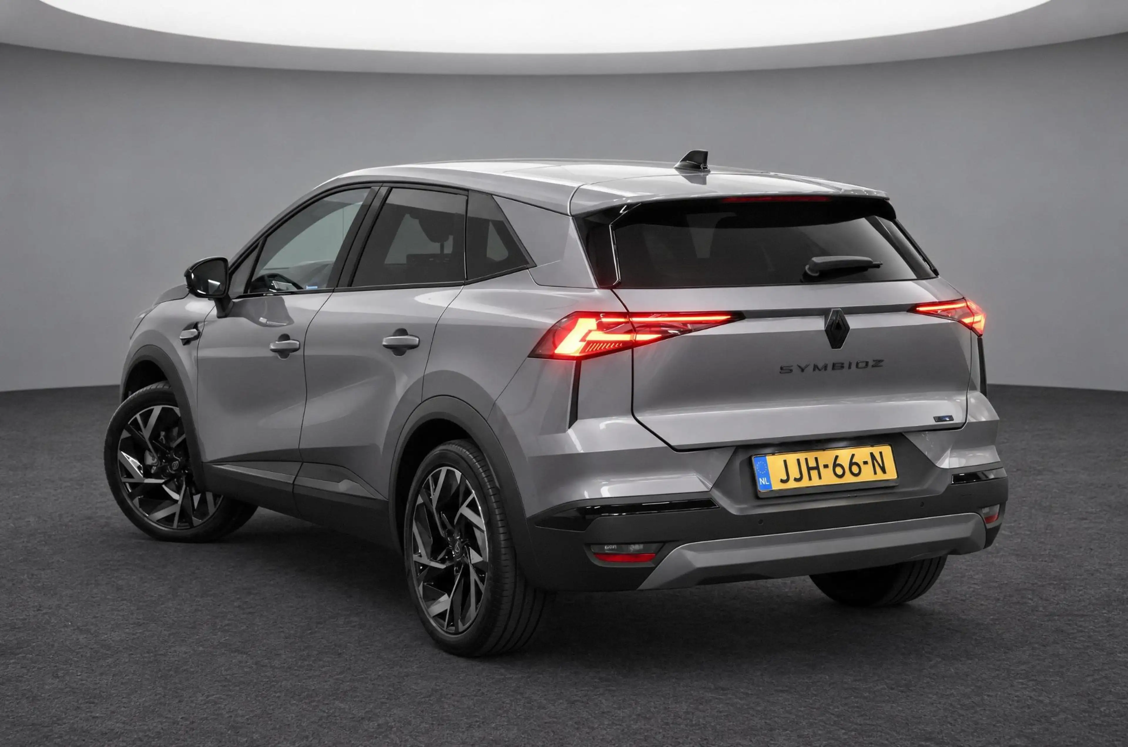 Renault Symbioz E-Tech full hybrid 160 esprit Alpine | STUUR/STOEL — photo 9