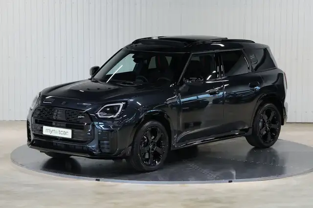 MINI John Cooper Works Countryman