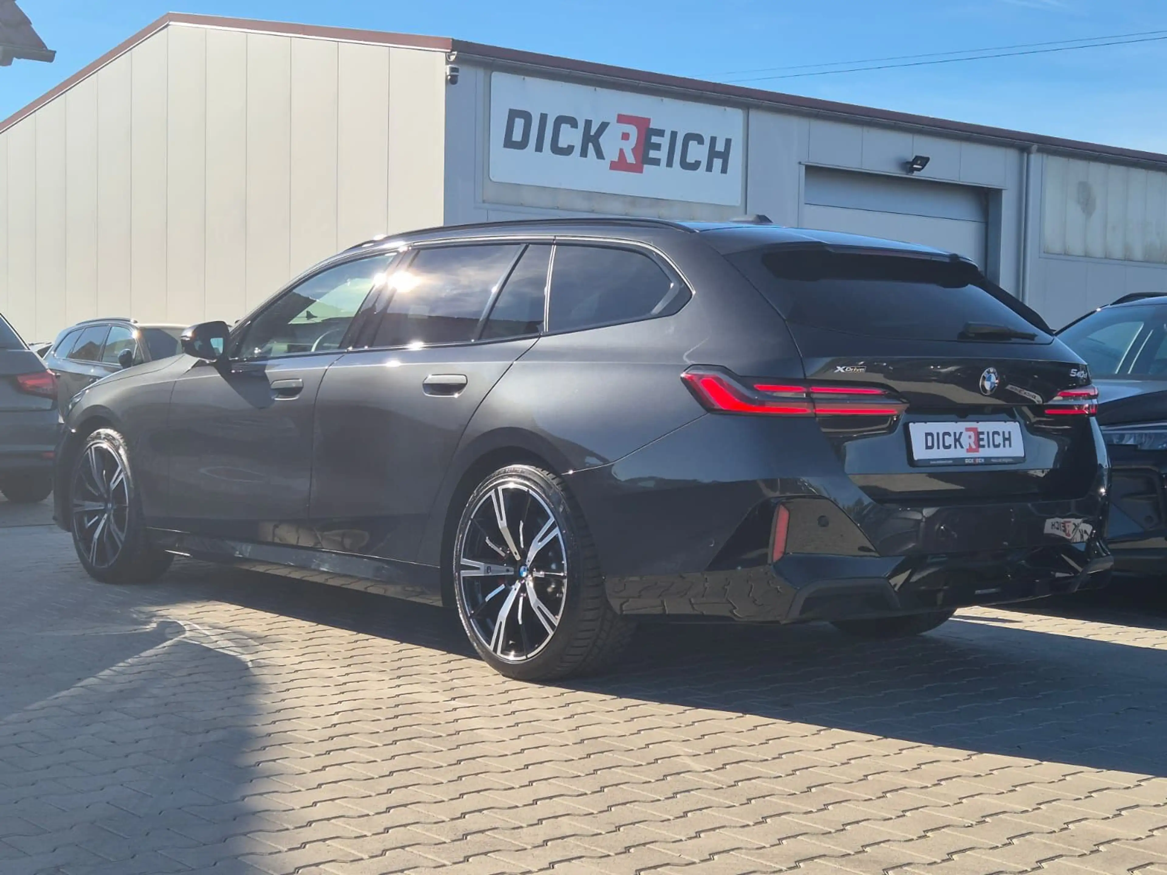 BMW 540 d xD M-Sport PRO Pano*Innov.* Travel*AHK*20" — photo 6