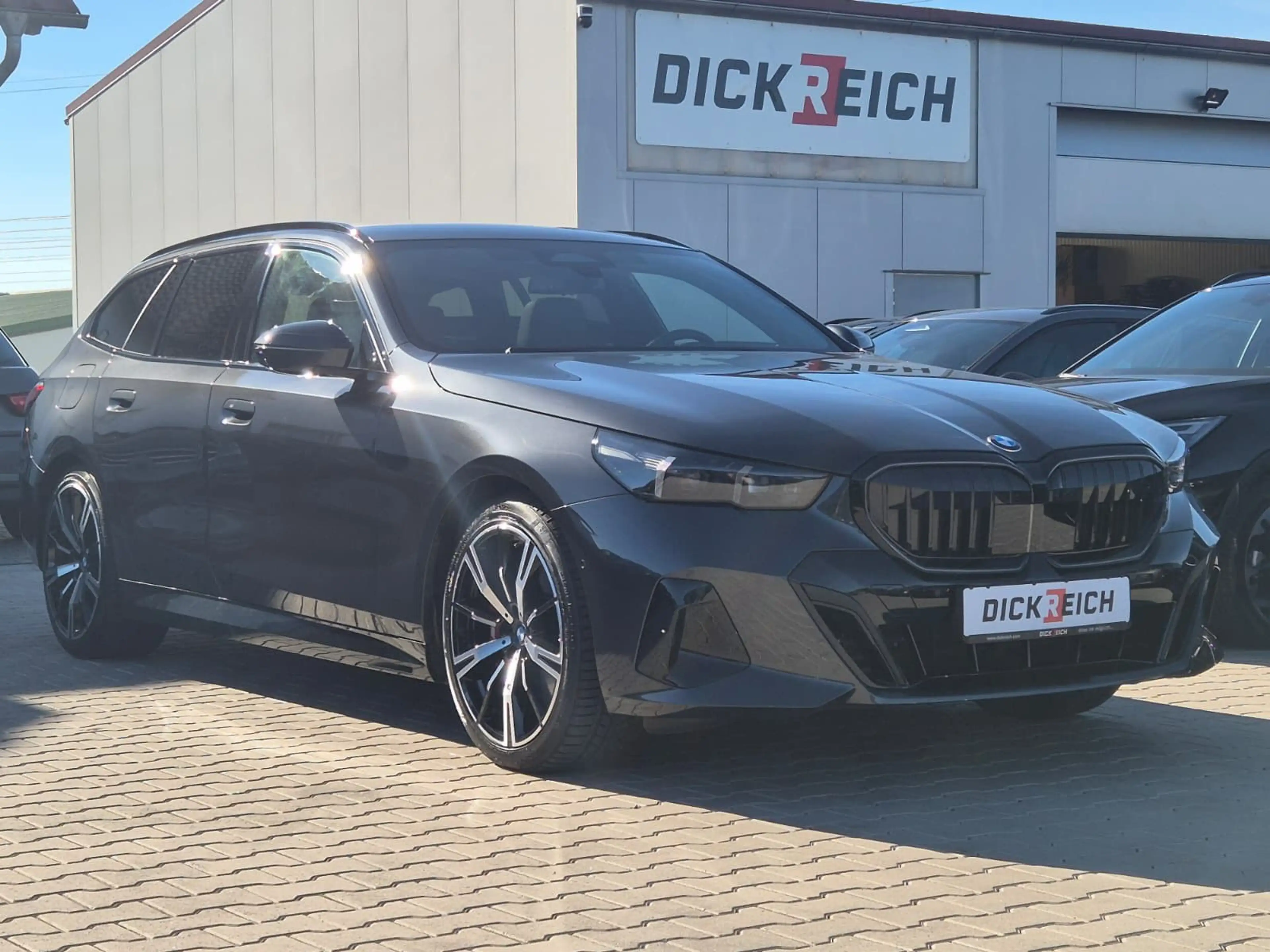 BMW 540 d xD M-Sport PRO Pano*Innov.* Travel*AHK*20" — photo 2