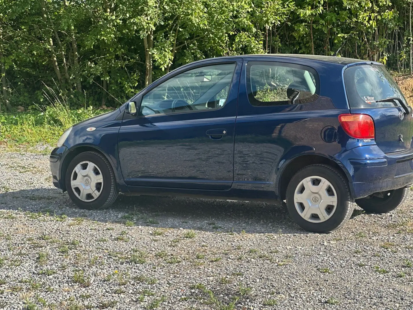 Toyota Yaris 1.3i VVT-i 16v Linea Sol Blu/Azzurro - 2