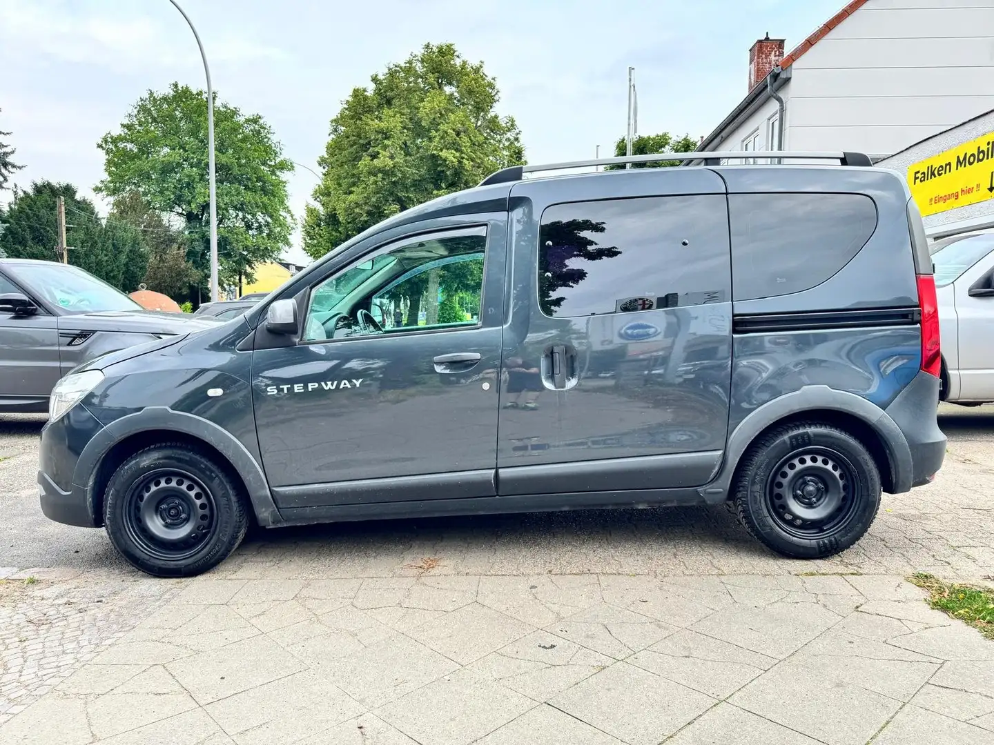 Dacia Dokker Stepway +Klima + 2x Schiebetür +Flügeltür Grau - 2