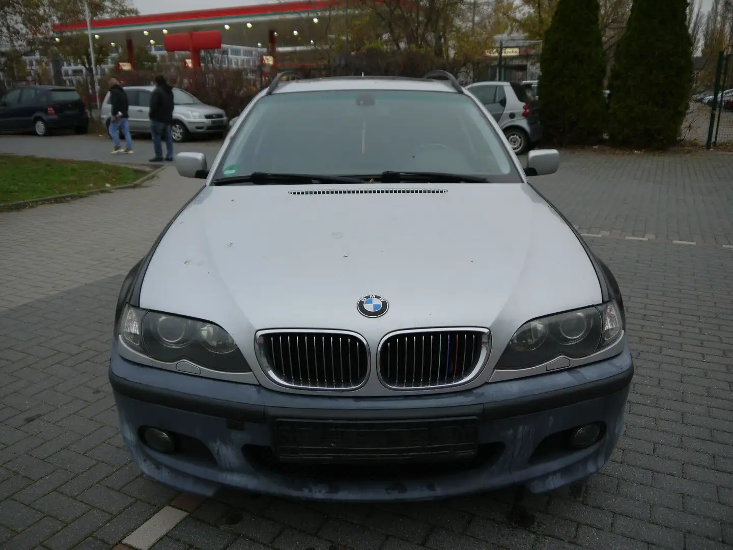 BMW 320 Touring/Automatik/Xenon/Klimaanlage Silber - 2