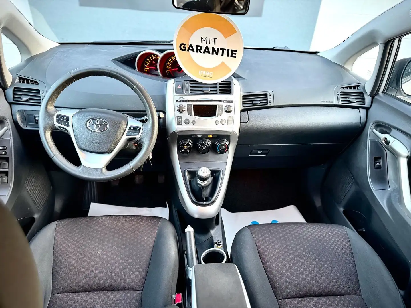Toyota Verso Life 1.8 '1.Hand'7-Sitzer'Klima' Silber - 2