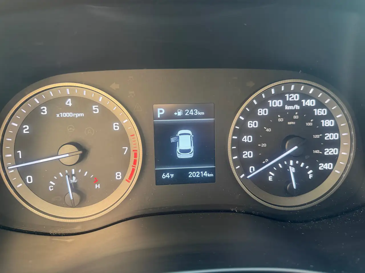 Hyundai TUCSON снимка Hyundai TUCSON