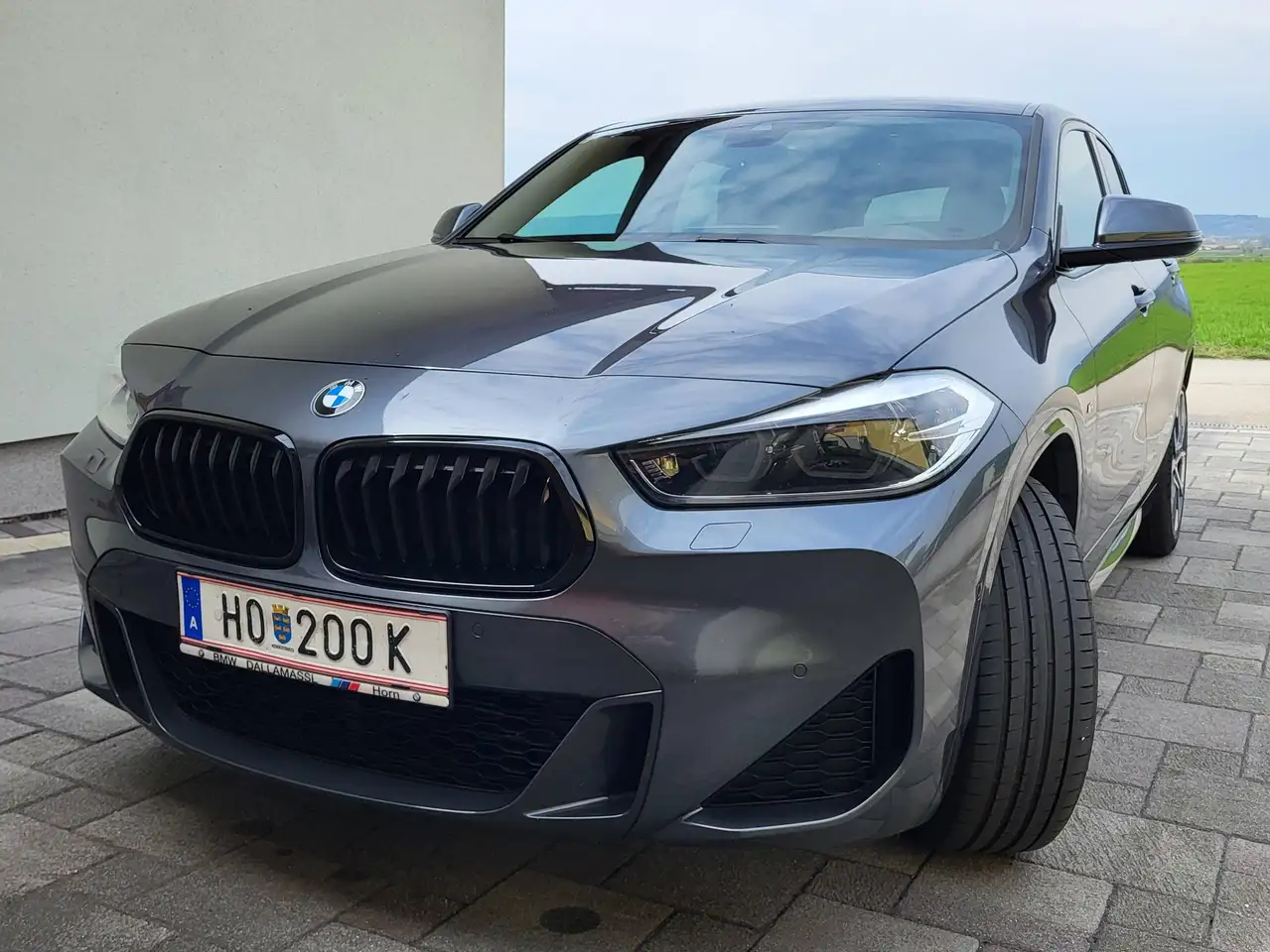 BMW X2