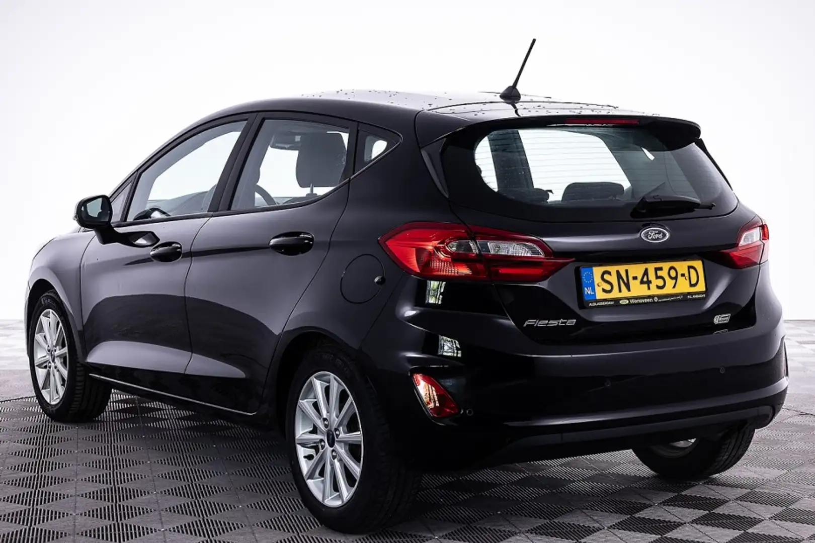 Ford Fiesta 1.1 Trend 5-drs | AIRCO | VELGEN ✅ 1e Eigenaar Zwart - 2