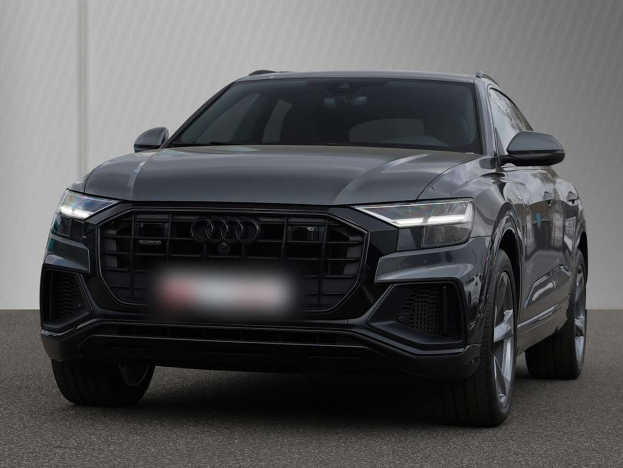 Audi-Q8-55 TFSIe quattro 3 x S line