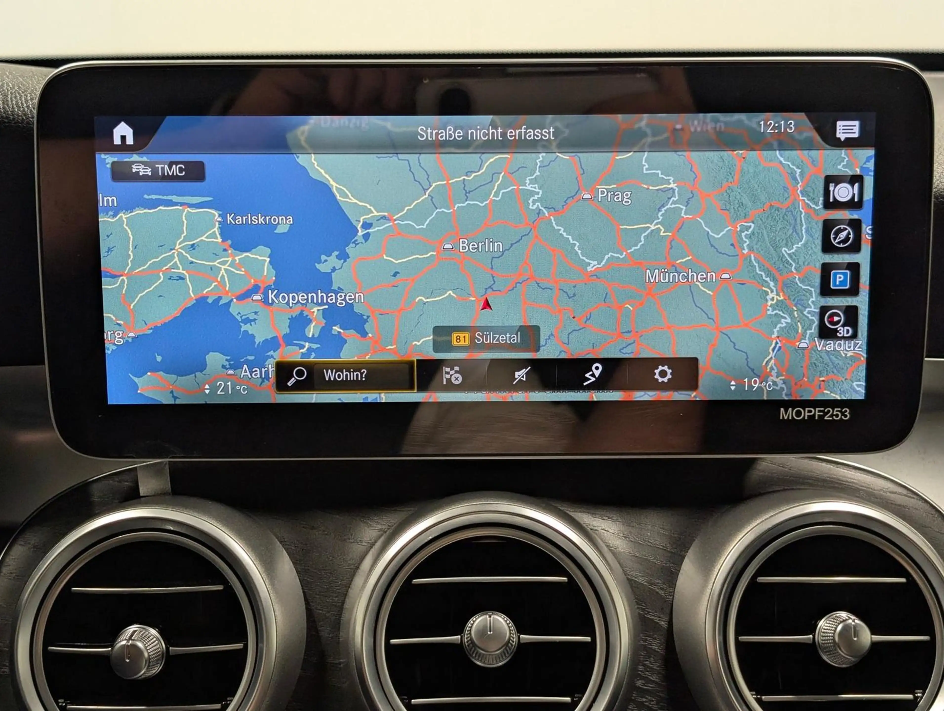 Mercedes-Benz GLC 300 4Matic Multibeam/Navi/AHK/SHZ/360°/20-LM — photo 15