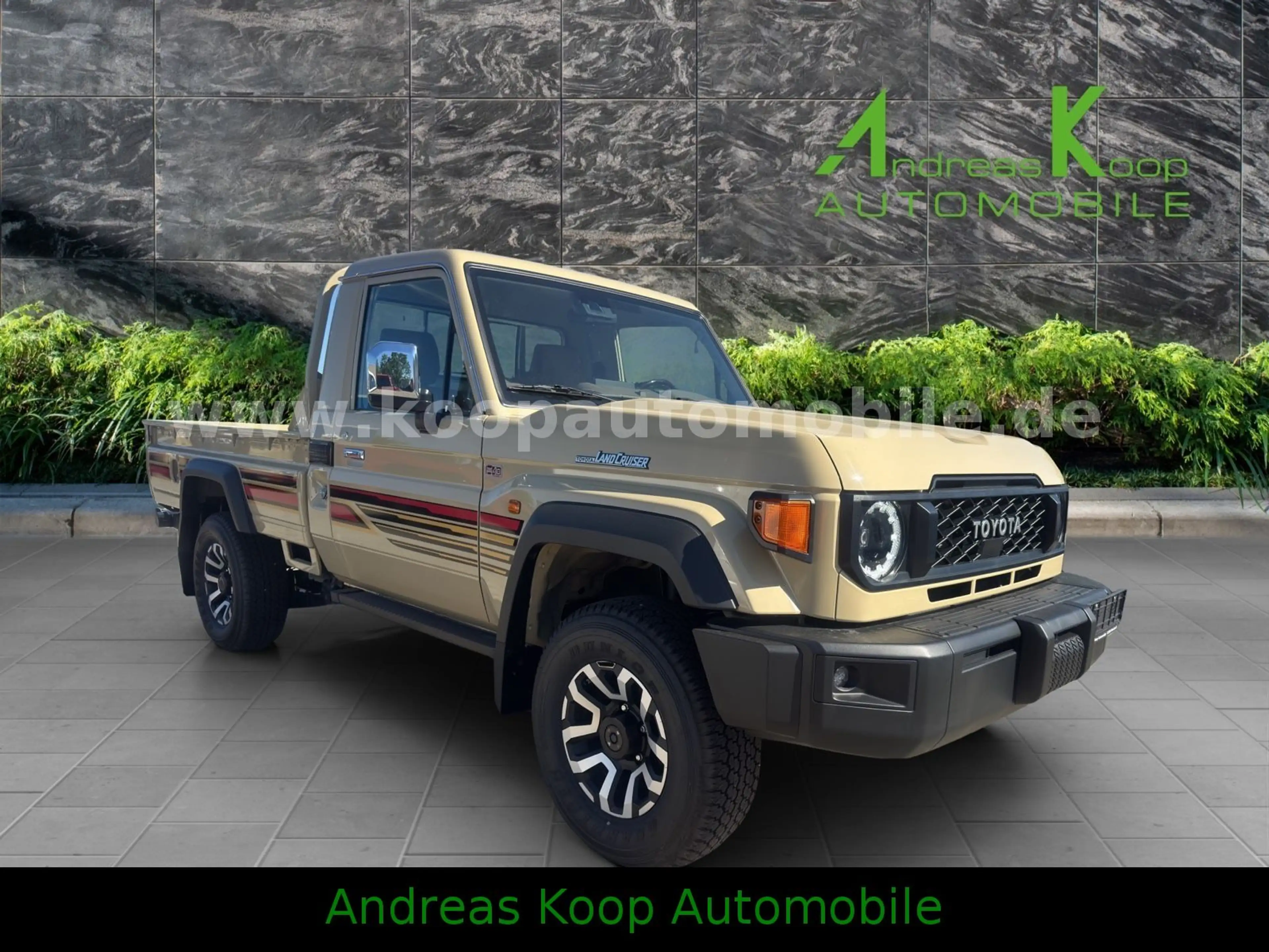 Toyota Land Cruiser GRJ 79 SC Aut. LX-Z LED ALU SOFORT — photo 2