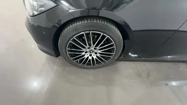 Mercedes-Benz C-Class view 10
