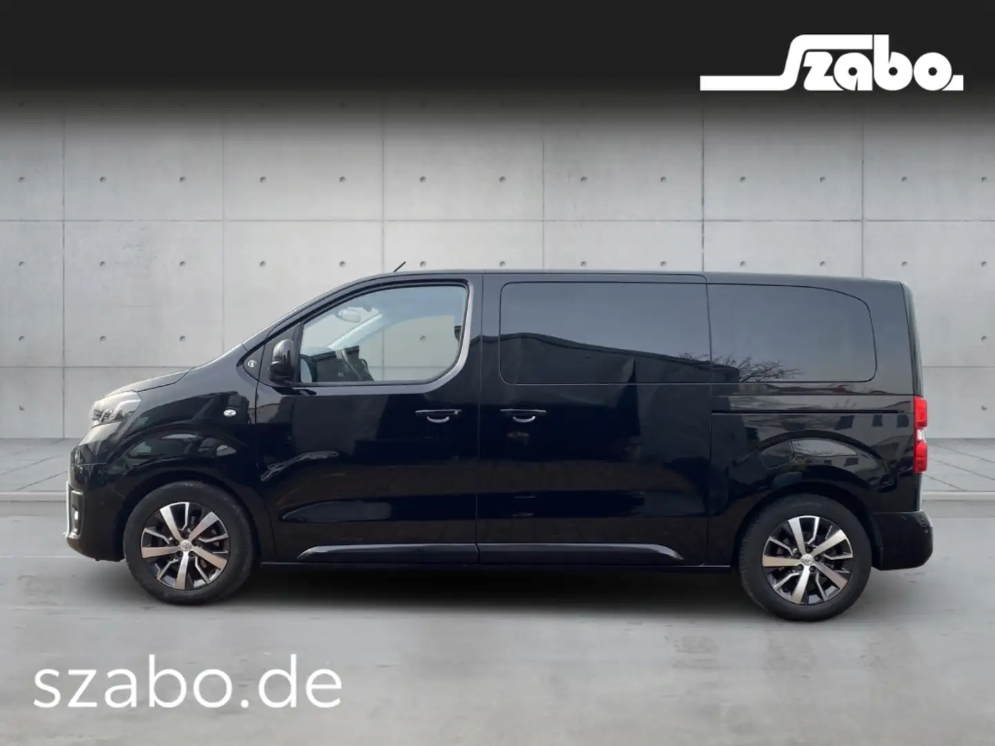 Toyota Proace L1 Team Deutschland Verso 2.0 D-4D, 130 kW (177 PS Noir - 2