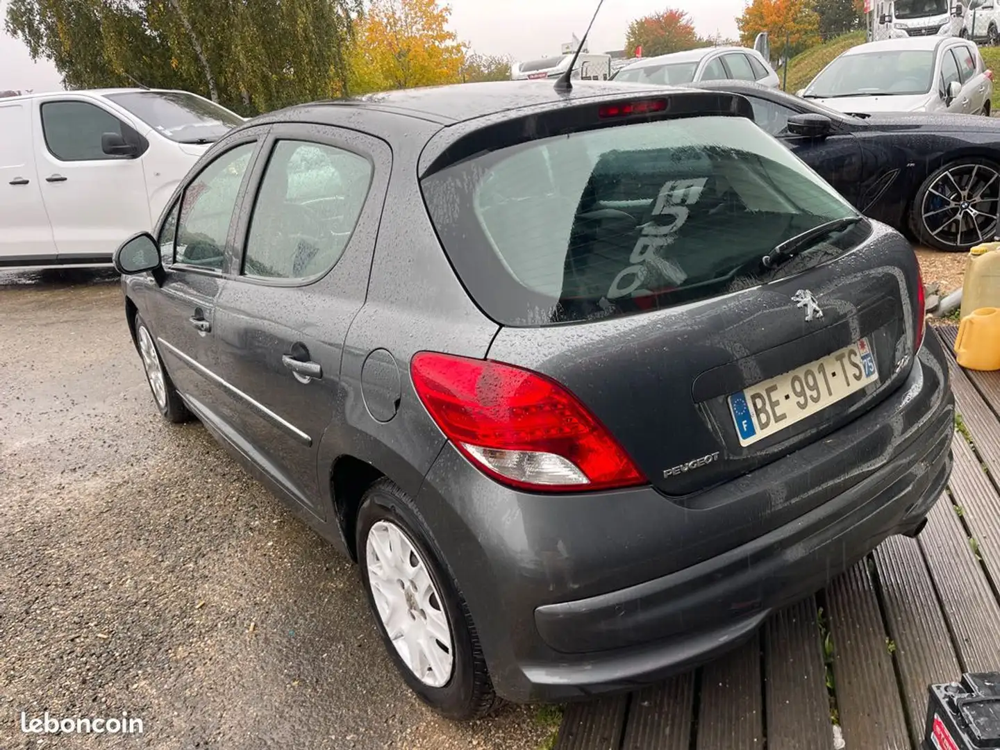 Peugeot 207 1.6 vti 120ch feline bva - 2
