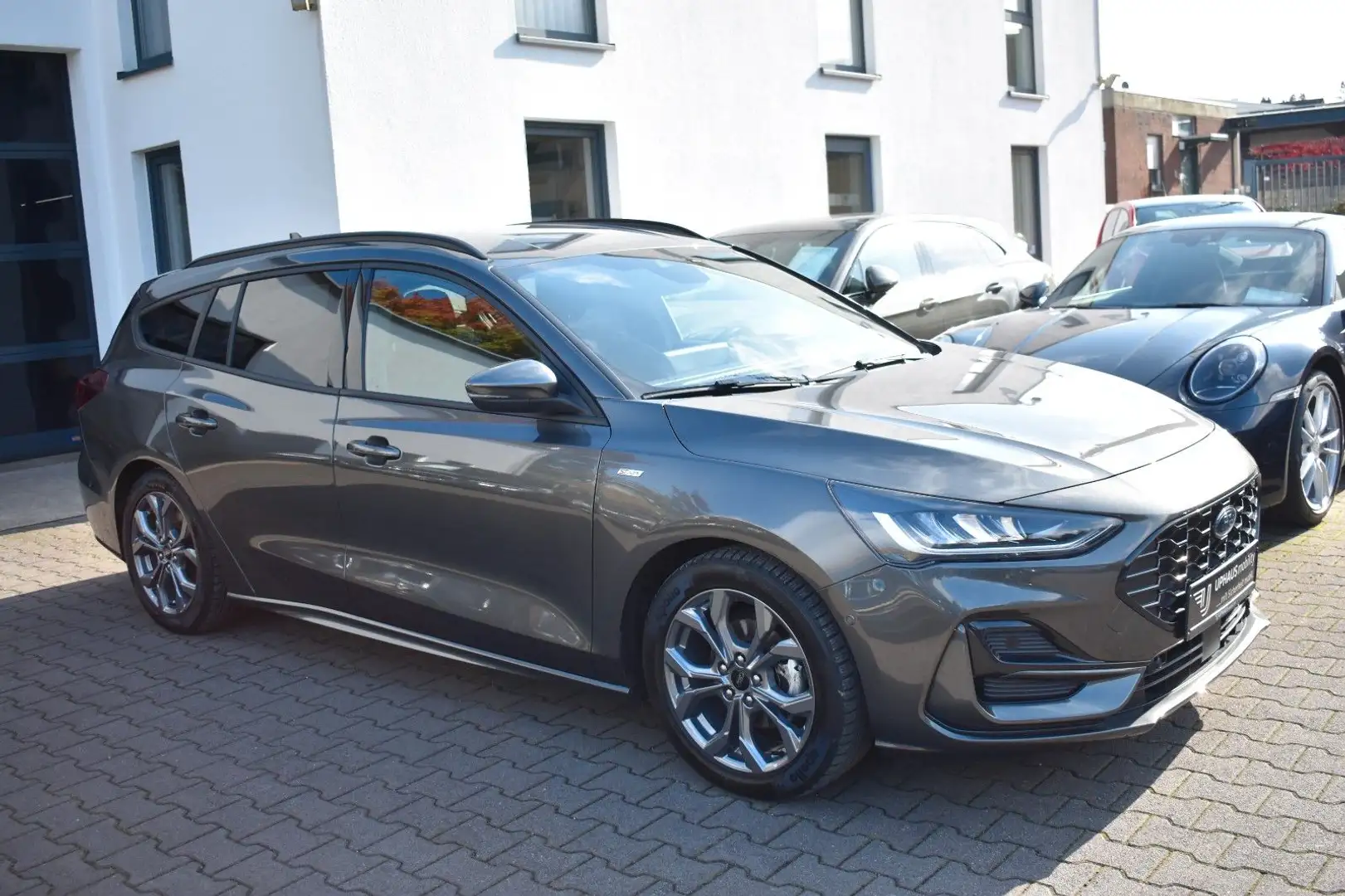 Ford Focus Turnier ST-Line Aut. 155Ps LED/ACC/RFK/GJR Gris - 1