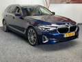 BMW 518 5-SERIE TOURING DIESEL HYBRIDE HIGH EXECUTIVE AUTO Blauw - thumbnail 2