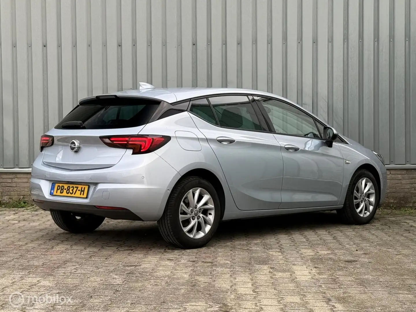 Opel Astra 1.0 Turbo | Cruise | Carplay | Camera | LMV Gris - 2