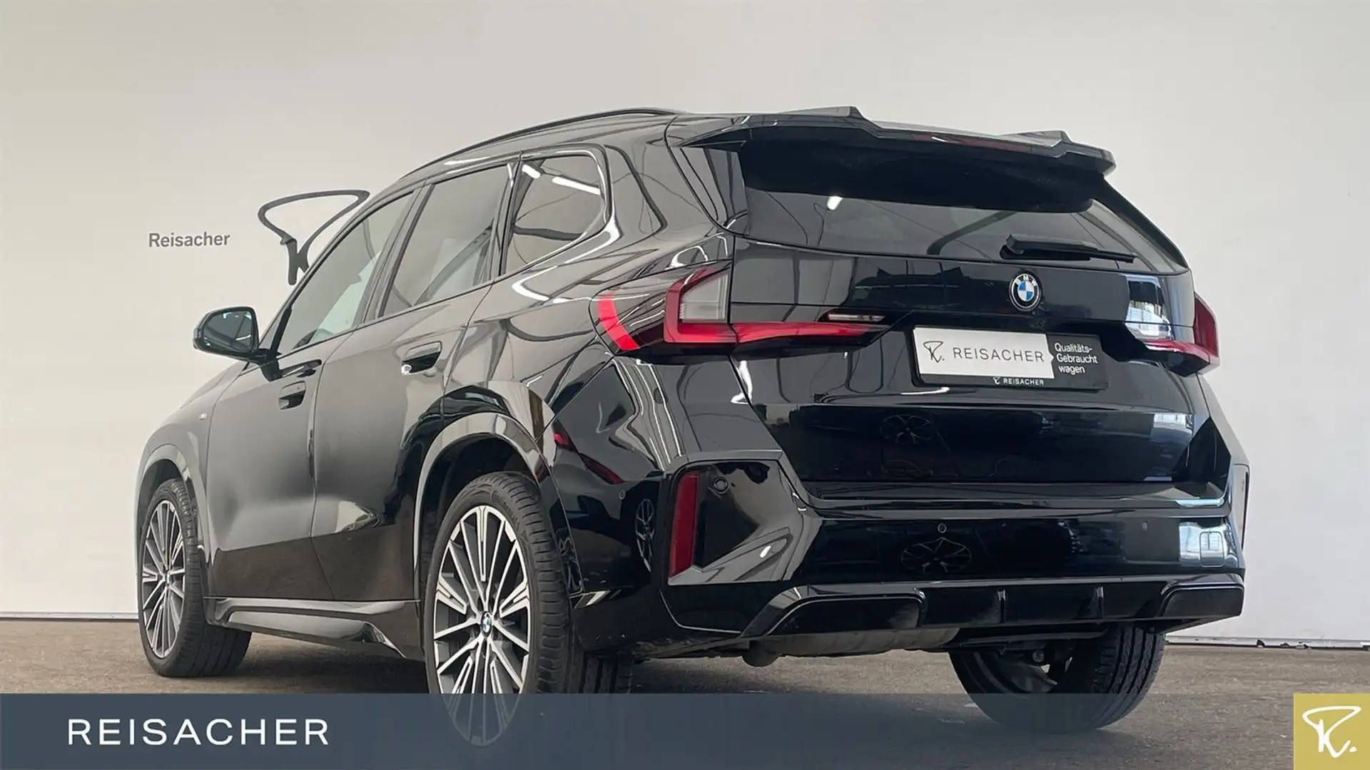 BMW X1 xDrive23d A MSport PRO LCPro ACC 360° HUD 20" Schwarz - 2