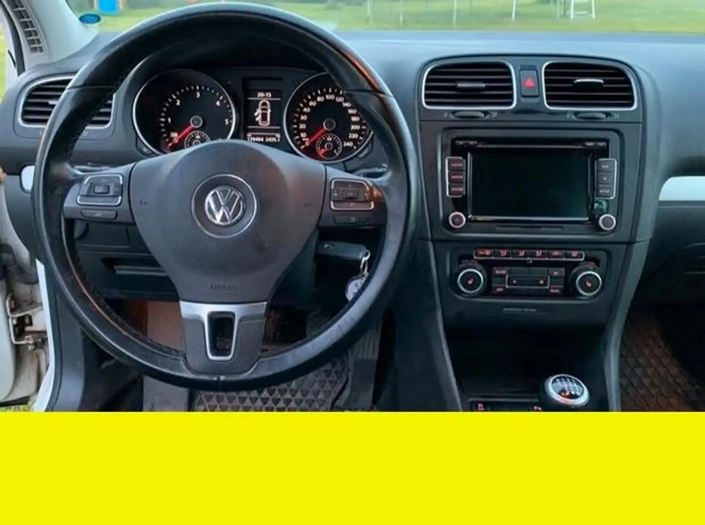 Volkswagen Golf - 2