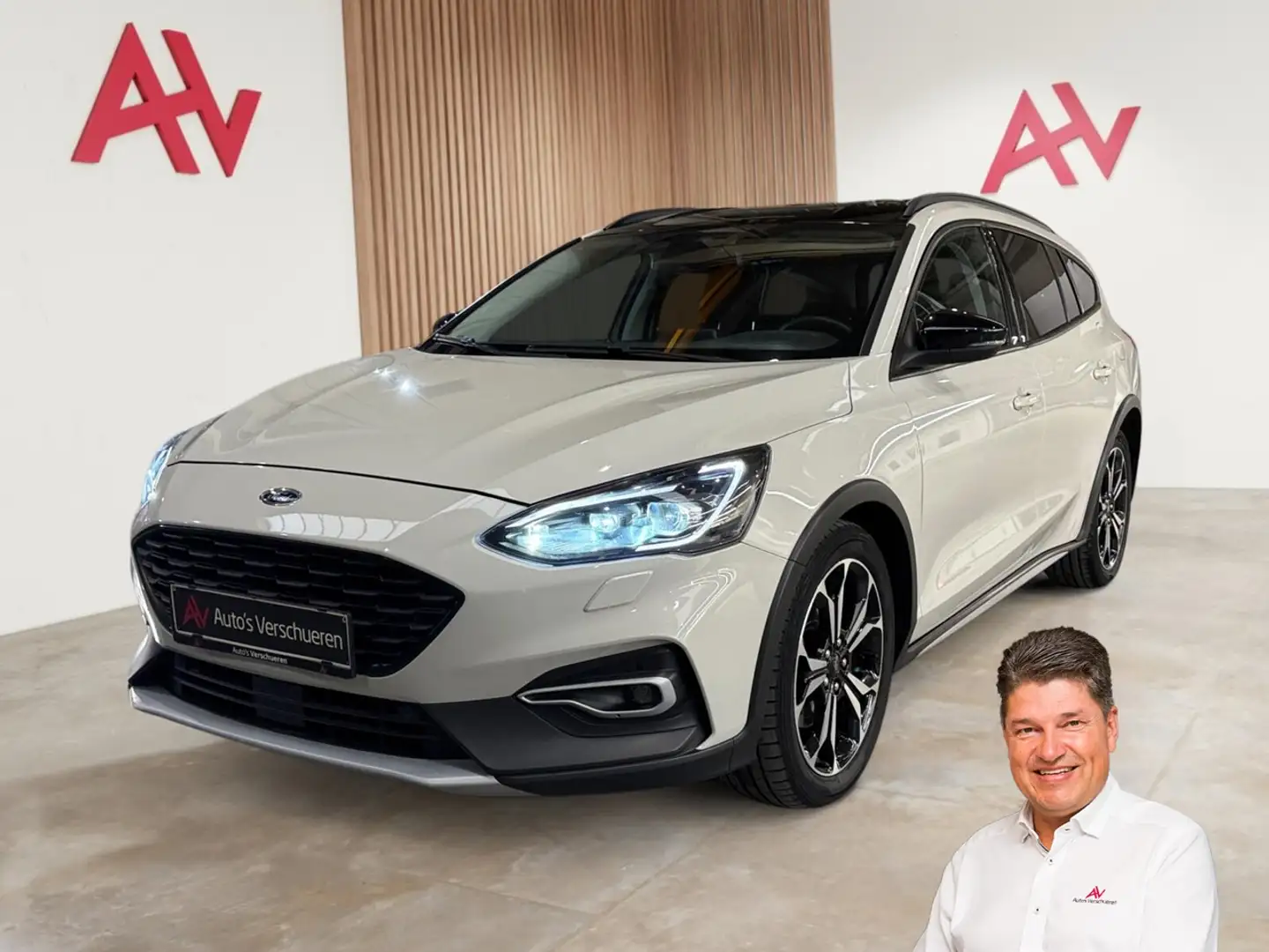 Ford Focus Clipper Active 1.5 Ecoboost Aut. ** Trekhaak | ... Grijs - 1