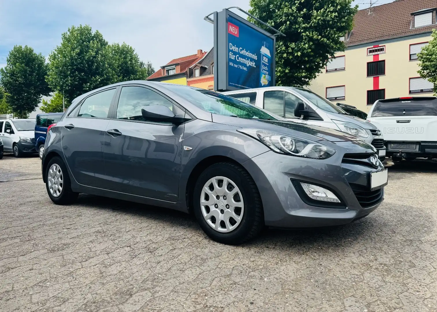 Hyundai i30 1.4 Classic 1.Hand Klimaanlage Gris - 1