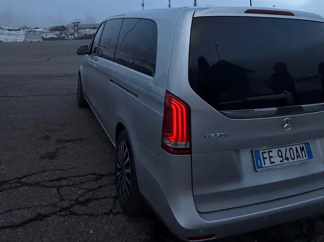 Mercedes-Benz V