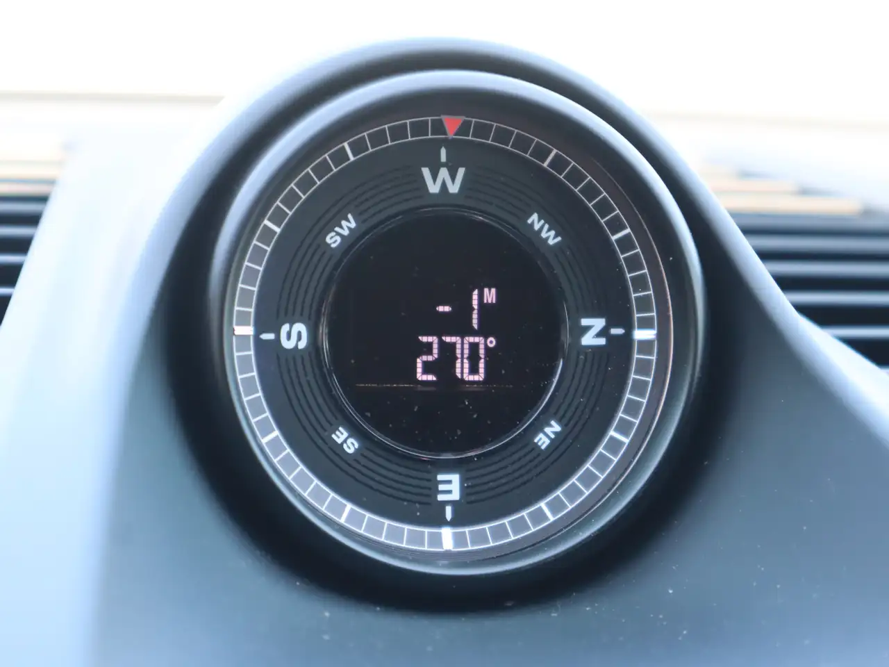 Porsche Macan снимка Porsche Macan