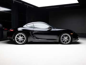 Porsche 718 Cayman - Canadian Prices, Specs, Photos | AutoTrader.ca