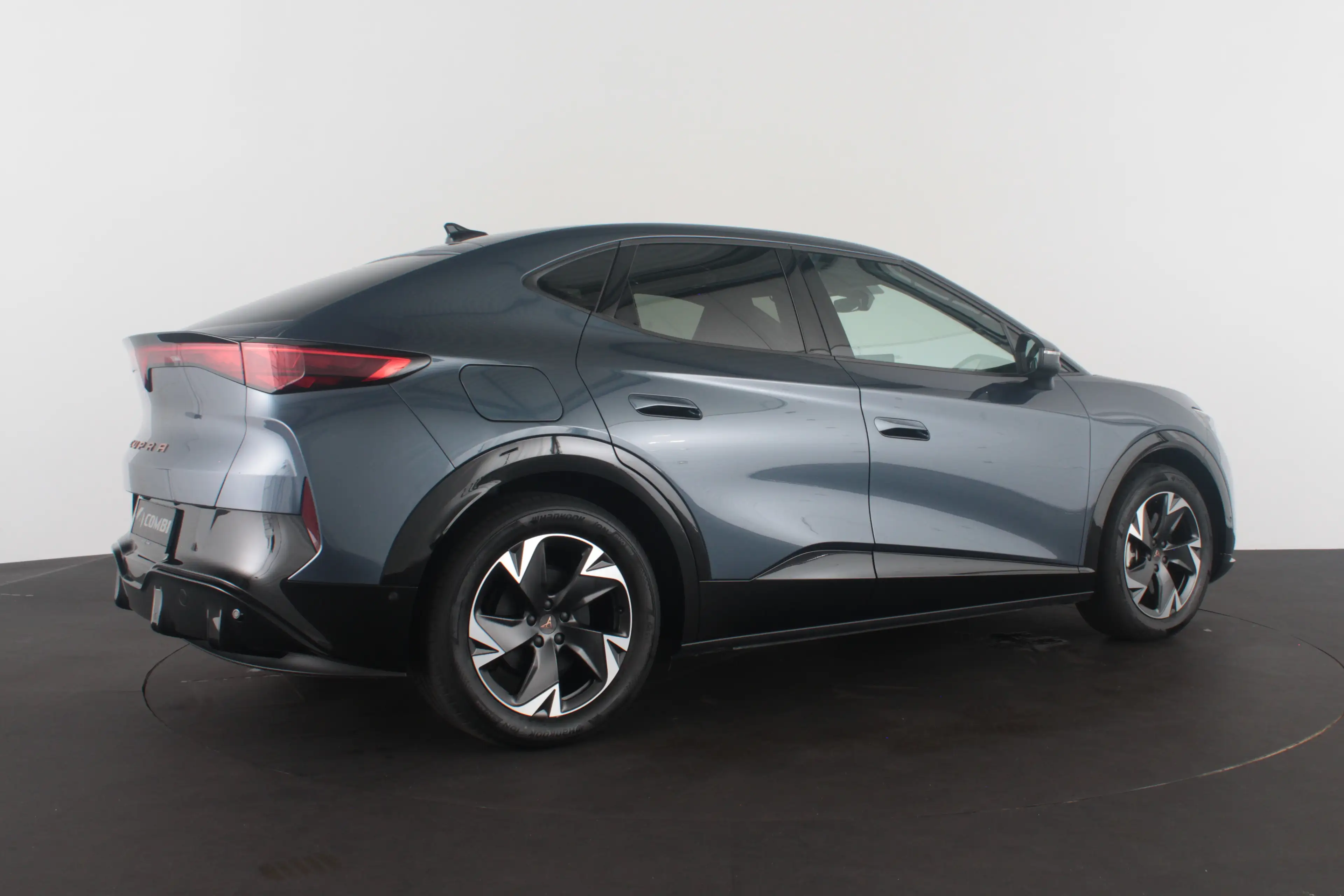 CUPRA Tavascan Business 82 kWh  	569 WLTP/Travel Assist/Tavascan — photo 5