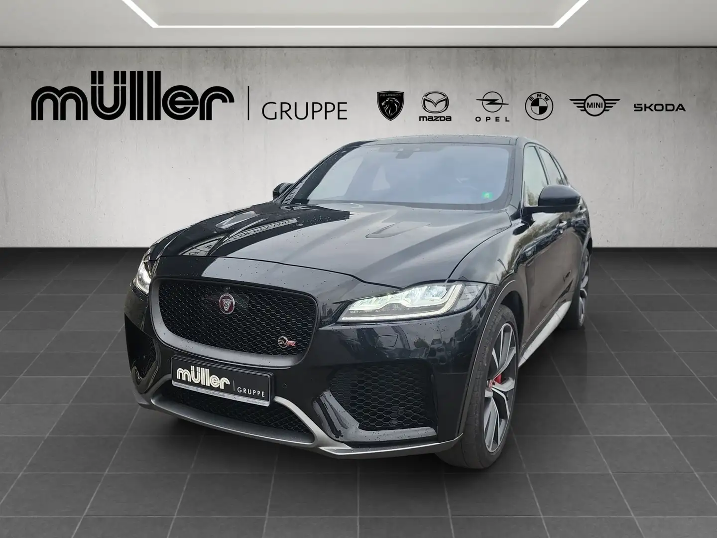 Jaguar F-Pace SVR 4WD Head-Up DAB LED WLAN RFK AHK PDC Noir - 1