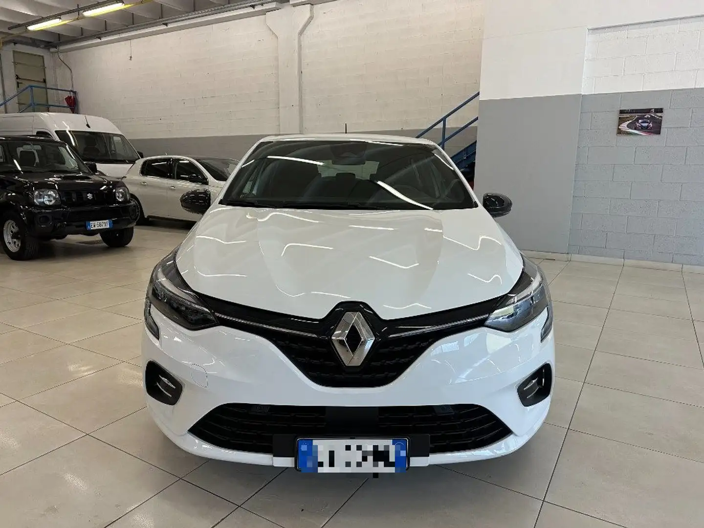 Renault Clio Full Hybrid E-Tech 140 CV 5 porte E-Tech LIMITED Bianco - 2