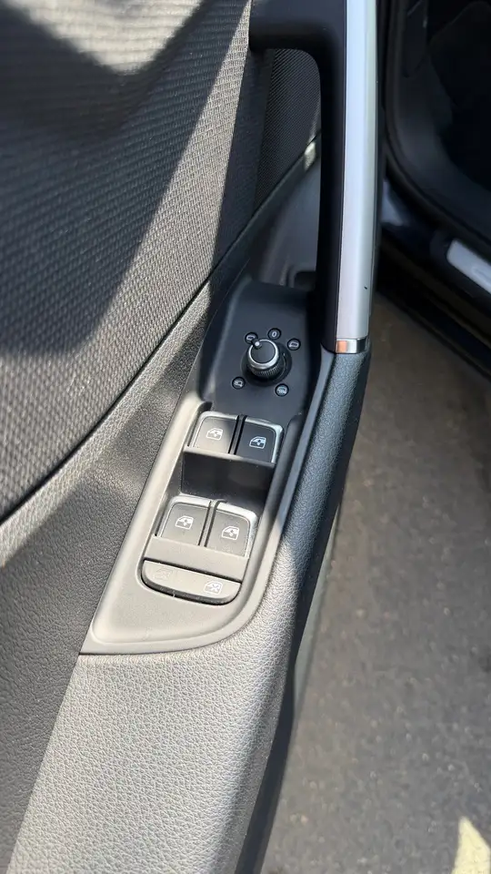 Audi Q2 30 TDI S line, миниатюра 14