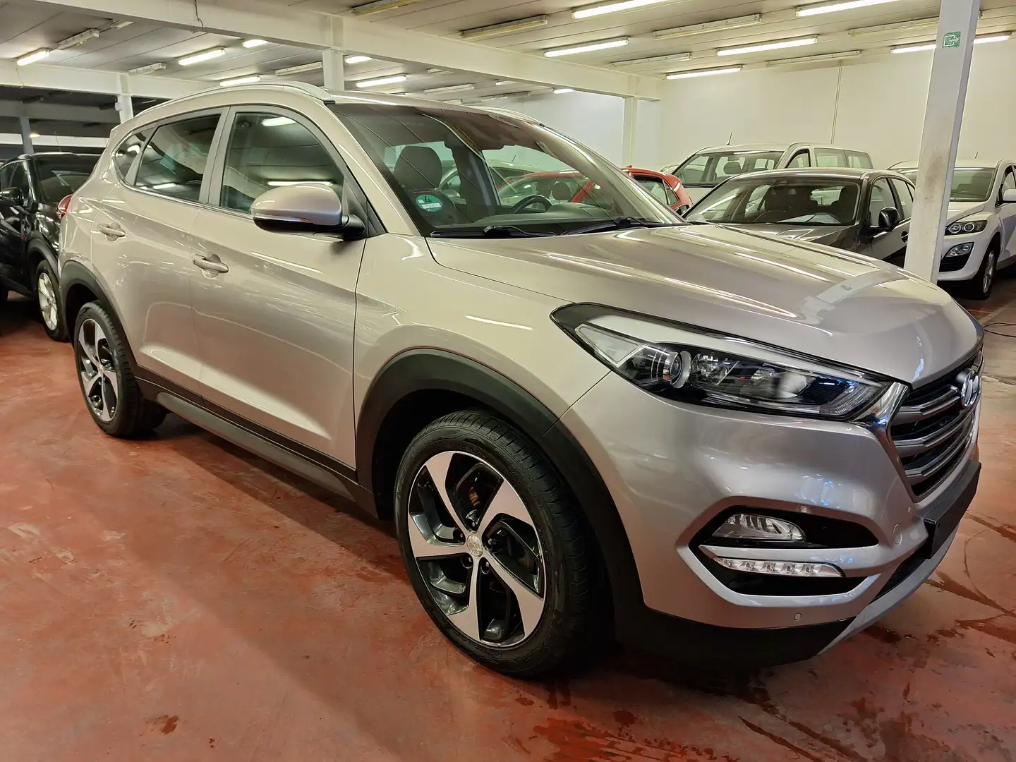 Hyundai TUCSON 1.7 CRDi 2WD Executive ISG DCT Beige - 2