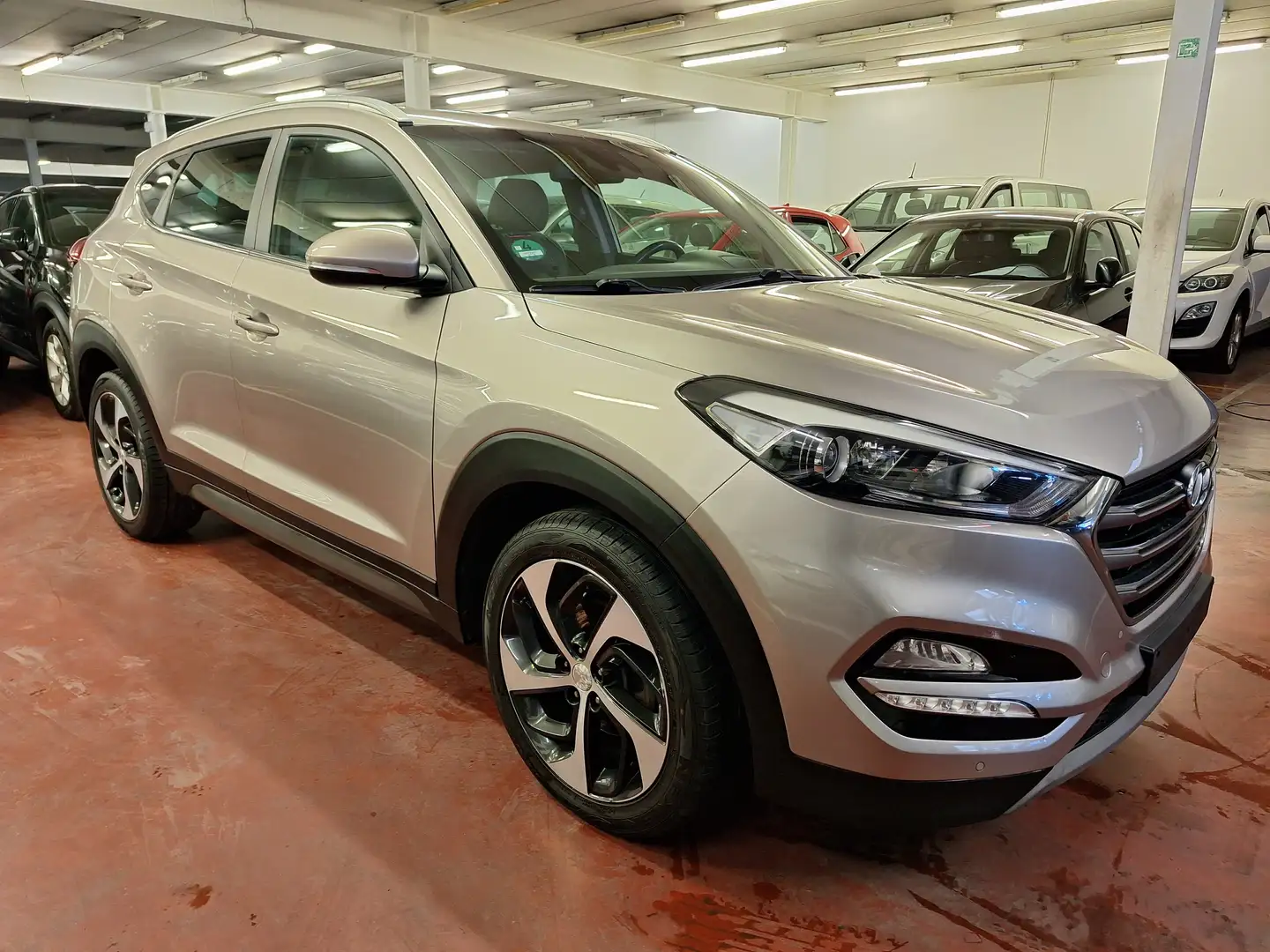 Hyundai TUCSON 1.7 CRDi 2WD Executive ISG DCT Beige - 1