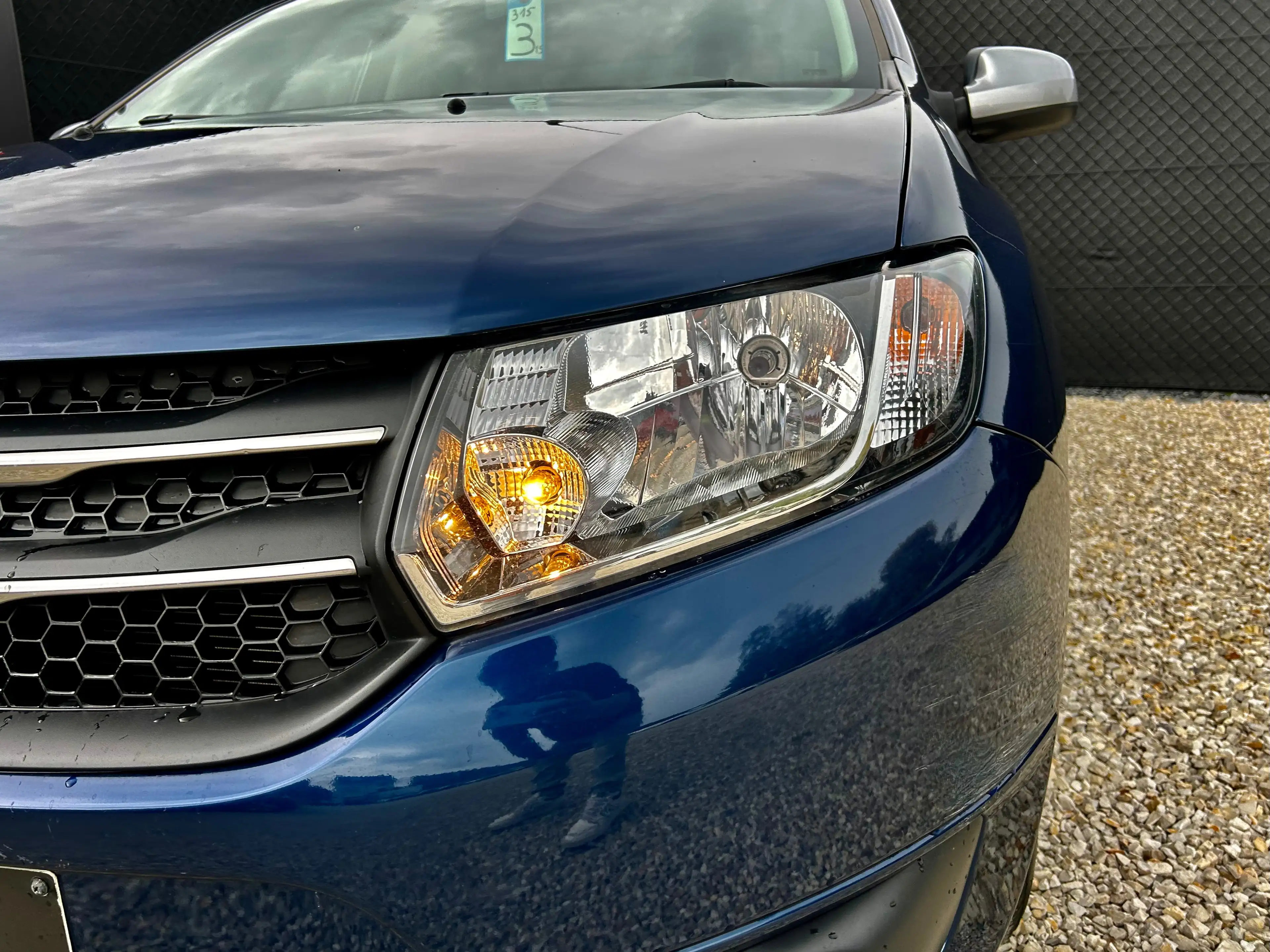 Dacia Logan 1.2i*1er PROP*GPS*AIRCO*ATTACHE REMORQUE* — photo 4