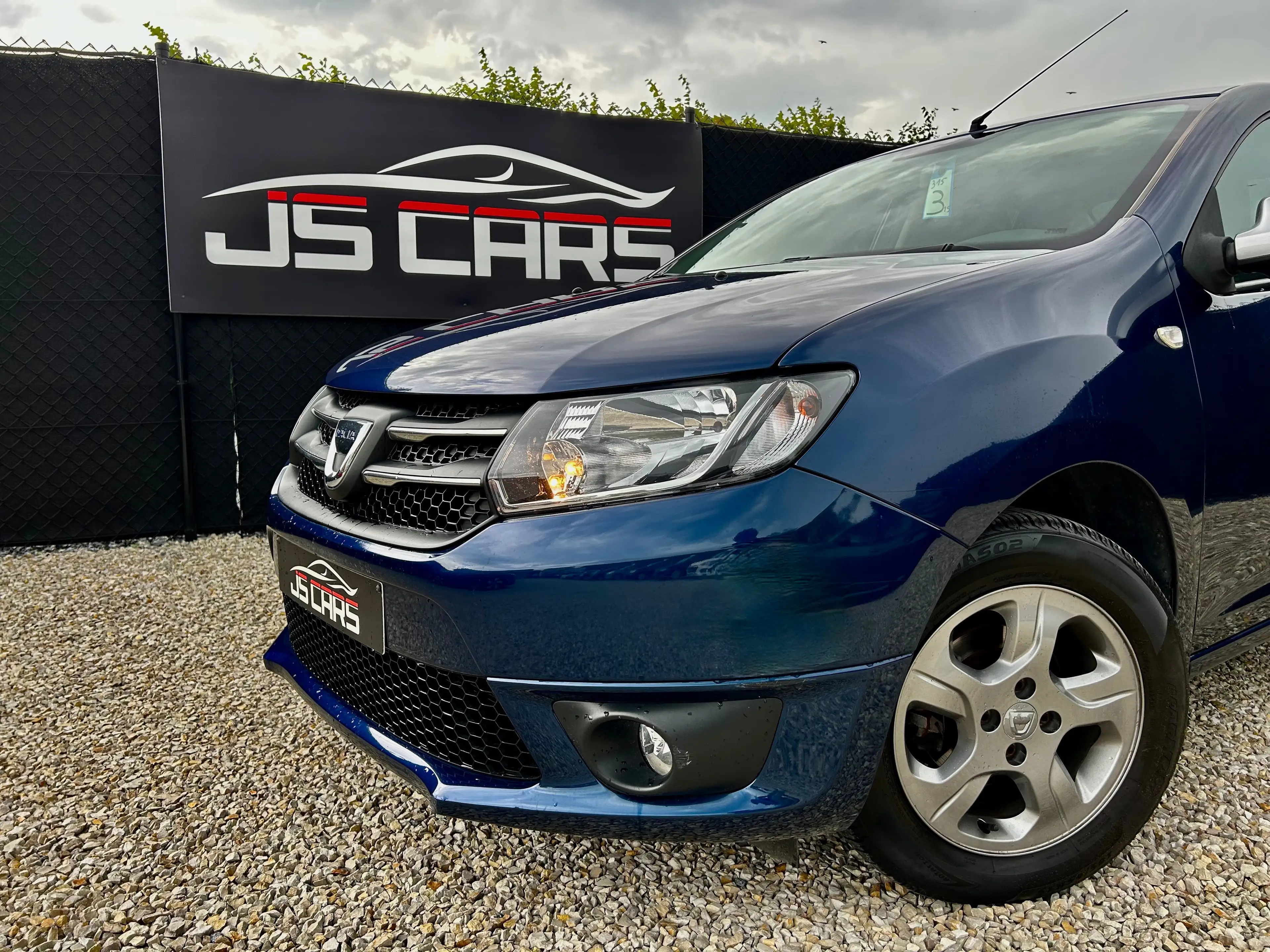 Dacia Logan 1.2i*1er PROP*GPS*AIRCO*ATTACHE REMORQUE* — photo 3