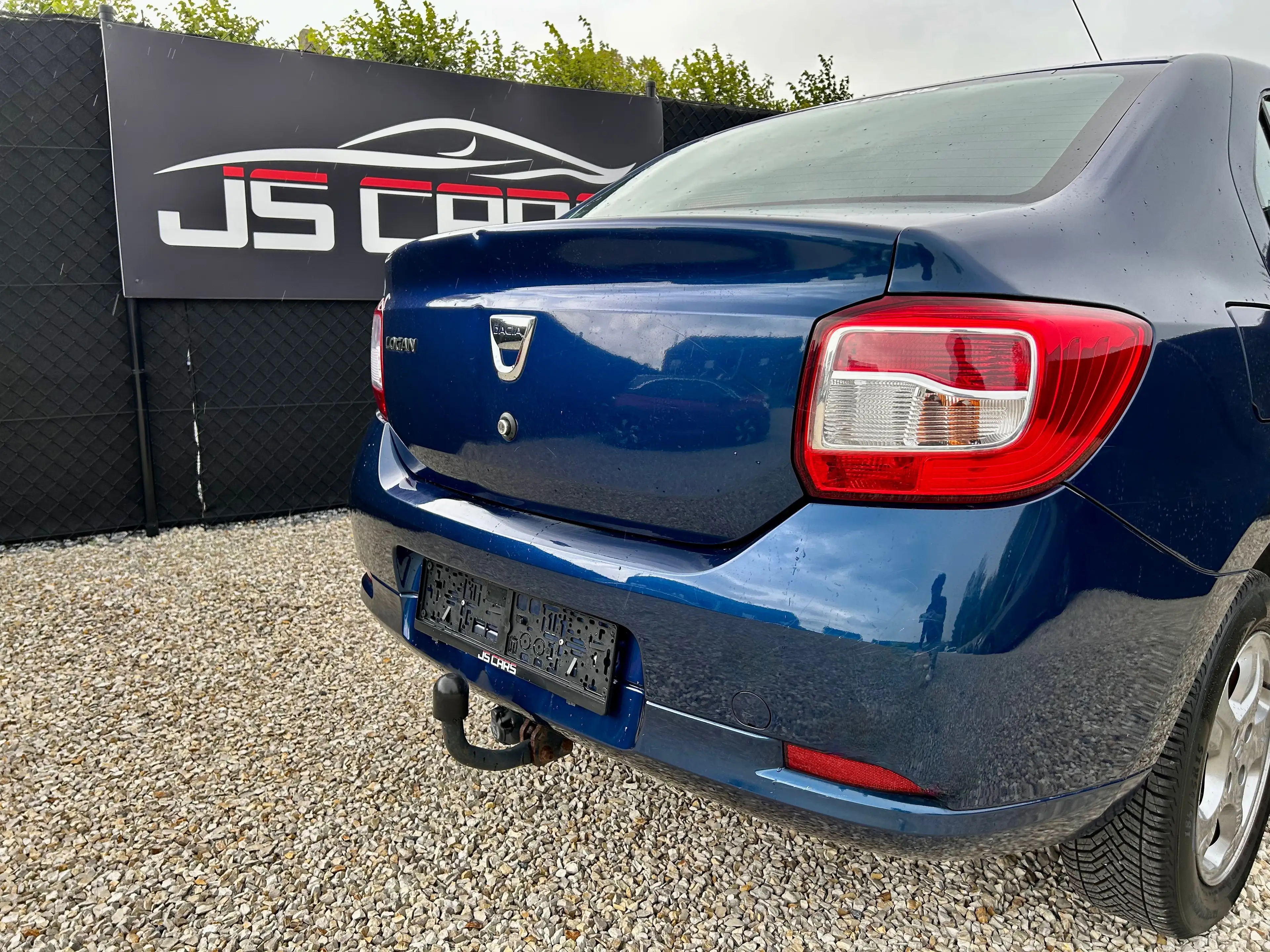 Dacia Logan 1.2i*1er PROP*GPS*AIRCO*ATTACHE REMORQUE* — photo 9
