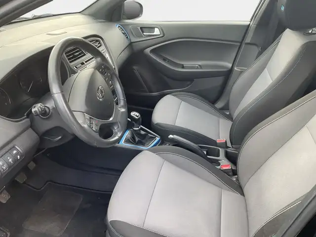 Hyundai I20 view 8